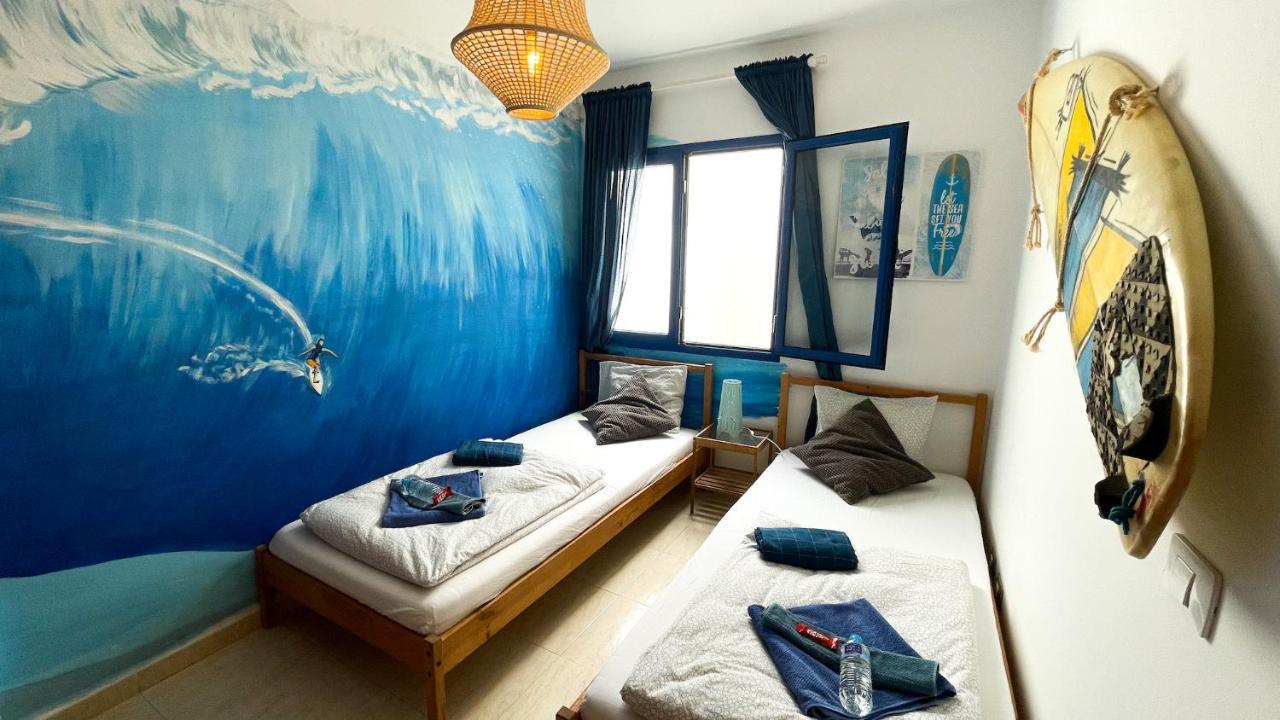 Hostel Red Star Surf&Yoga Camp Lanzarote Famara Exterior foto