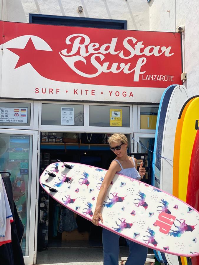 Hostel Red Star Surf&Yoga Camp Lanzarote Famara Exterior foto