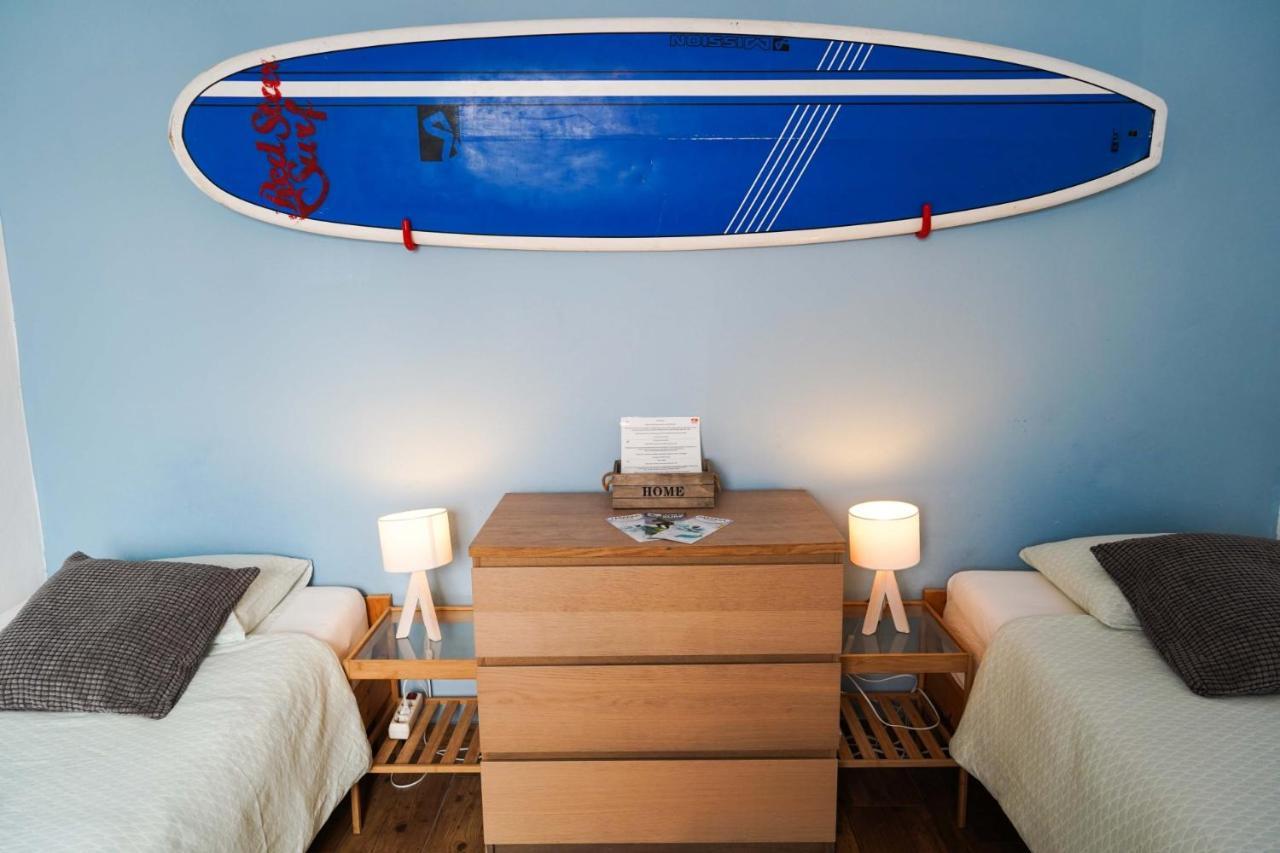 Hostel Red Star Surf&Yoga Camp Lanzarote Famara Exterior foto