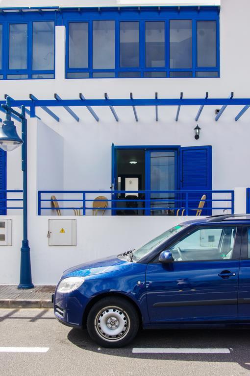 Hostel Red Star Surf&Yoga Camp Lanzarote Famara Exterior foto
